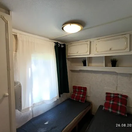 Folwark Noclegowy W Nowej Morawie - Holenderka Na Wys 600 M Campingplatz *