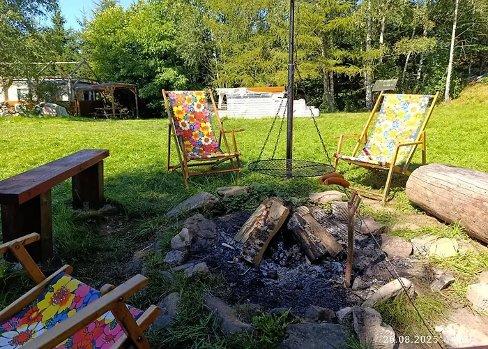 Folwark Noclegowy W Nowej Morawie - Holenderka Na Wys 600 M